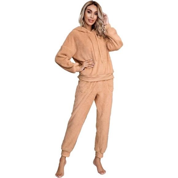 Women's Fuzzy Sherpa Fleece Pajamas Set, Camel - Picture 2 of 6